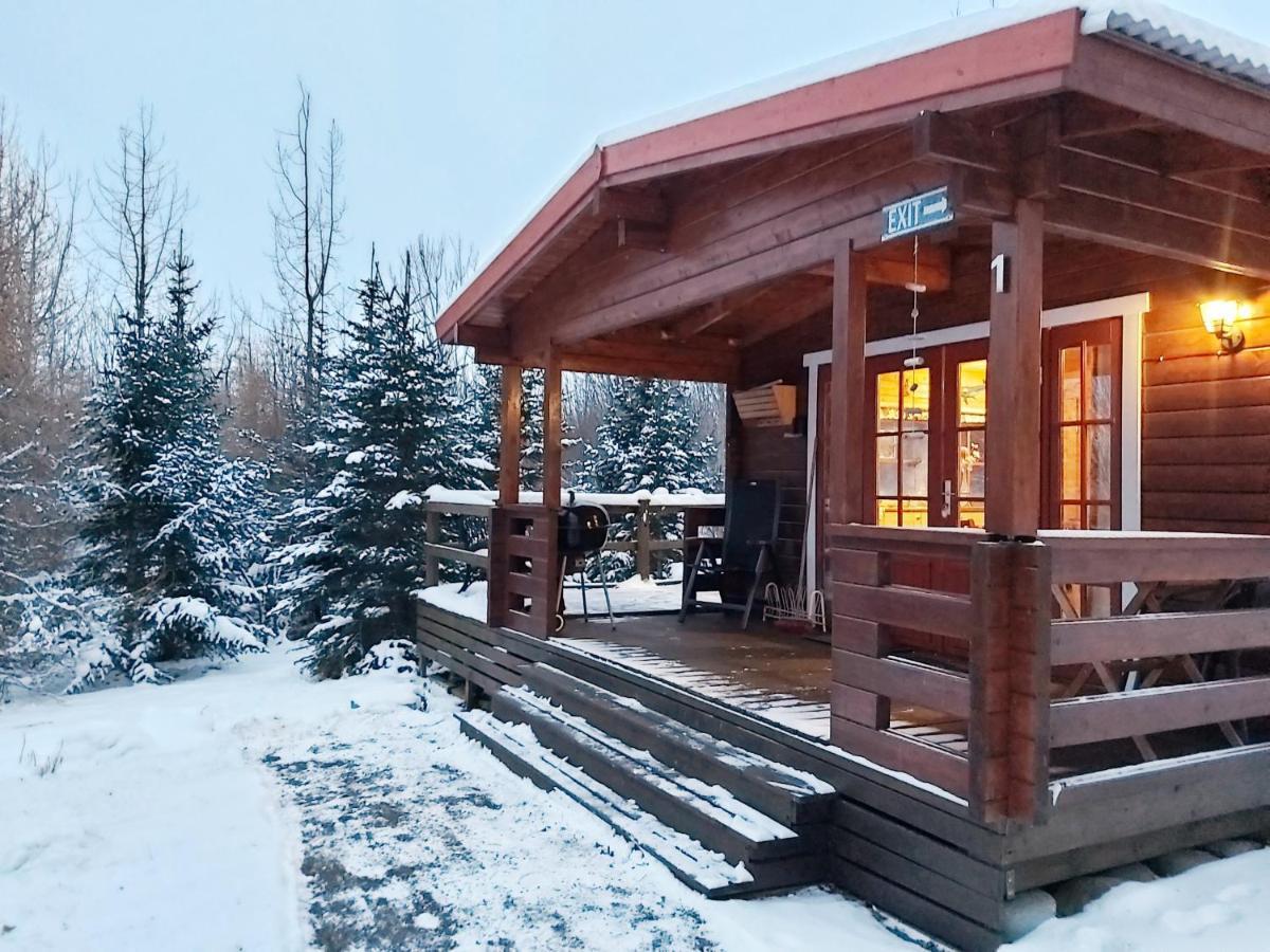 Bakkakot 1 - Cozy Cabins In The Woods 아퀴레이리 외부 사진